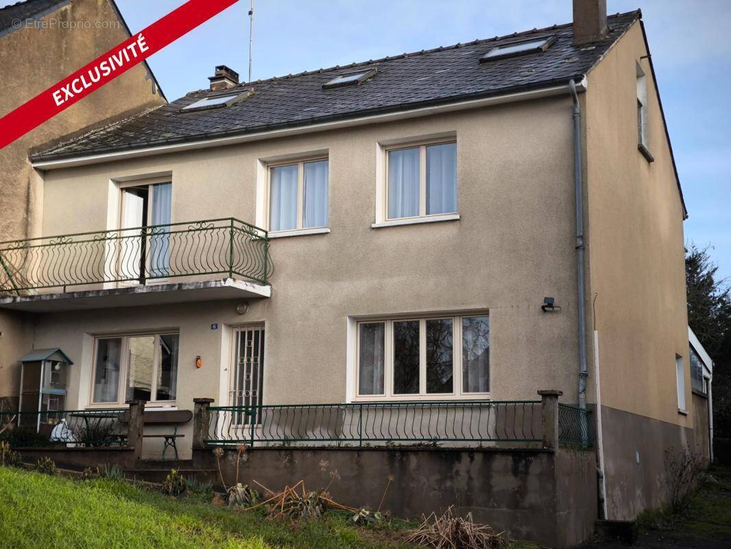 Maison à CHAZE-HENRY