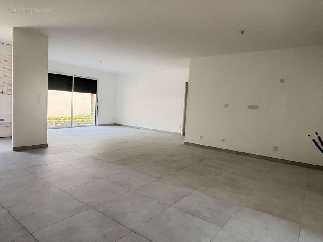 Maison à SAINT-SULPICE-DE-ROYAN