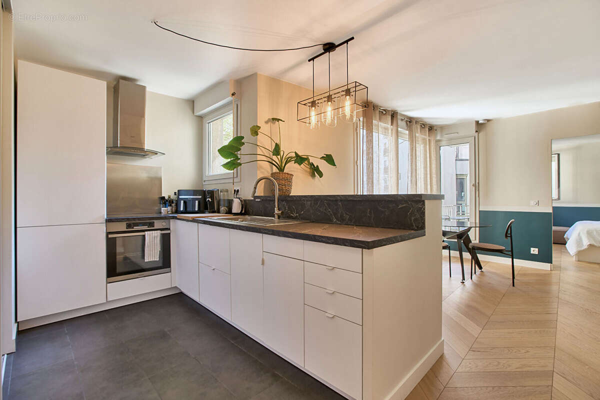 Appartement à PARIS-19E