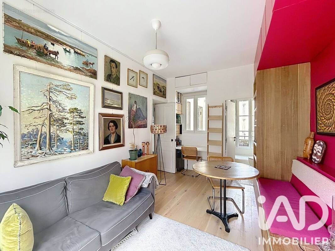 Appartement 2 pièces 28 m² · à Paris-10e · 28 m² · 315 000 €