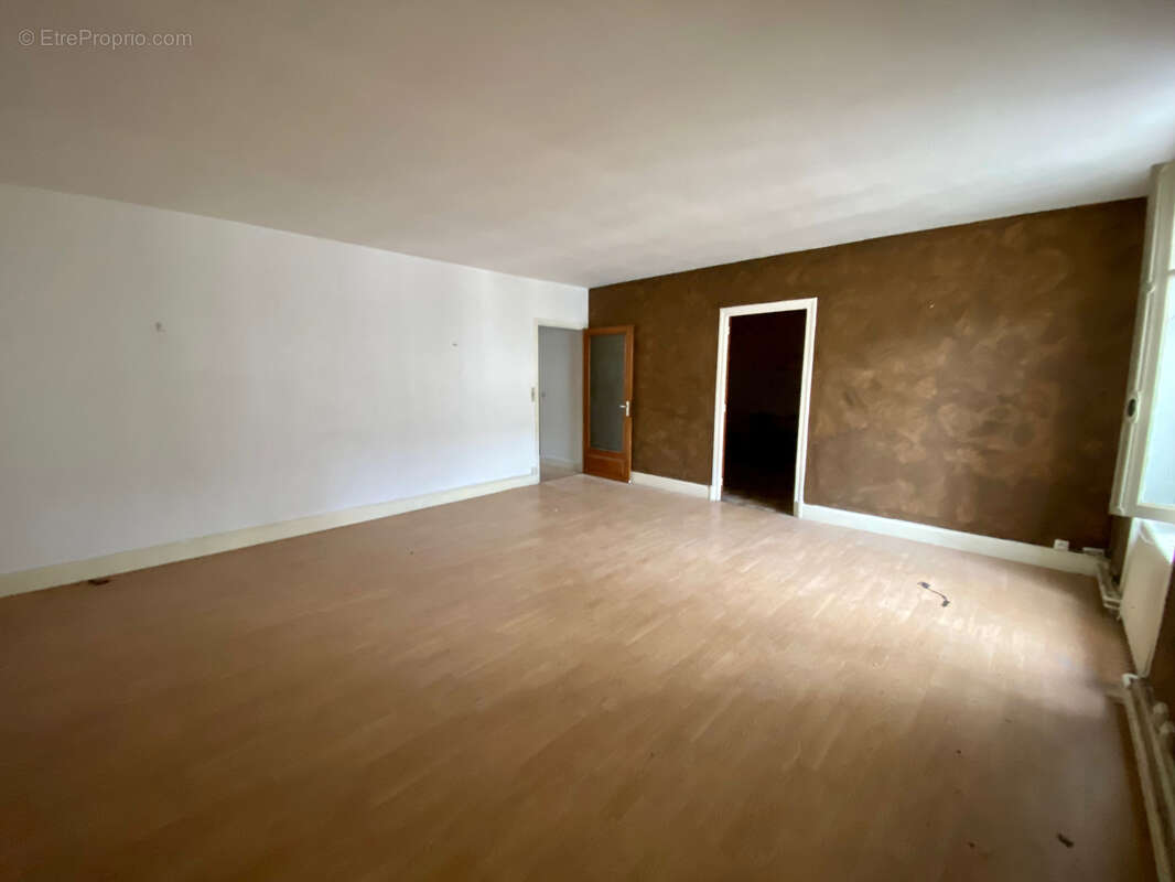 Appartement à DECIZE