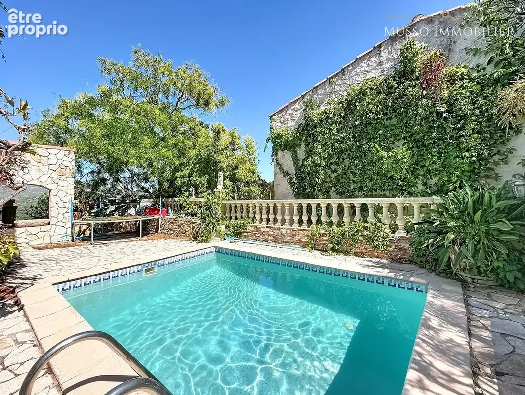 Maison 5 pièces 184 m² à vendre à Marseille-11e (13011) - photo 1