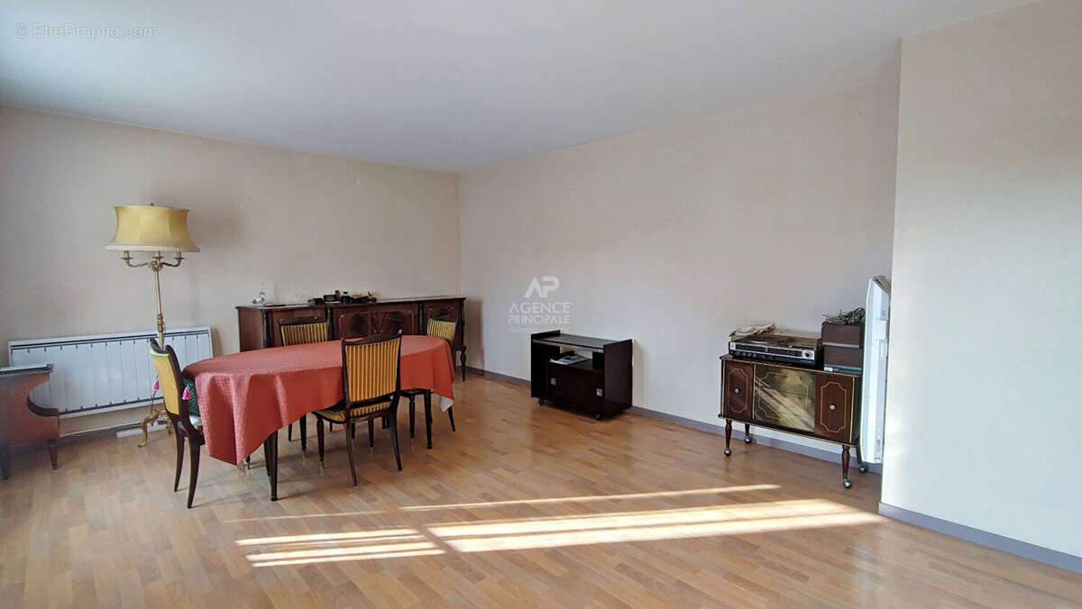 Appartement à ERMONT