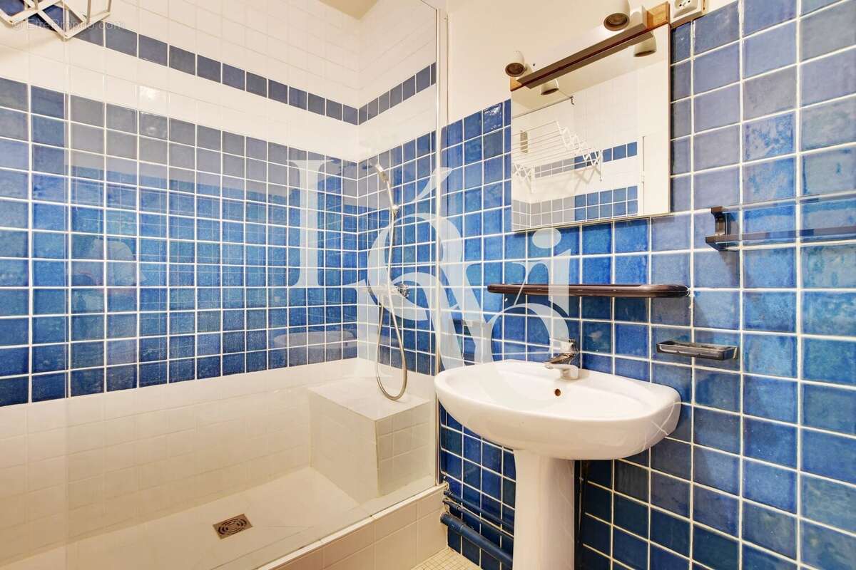 Appartement à PARIS-5E