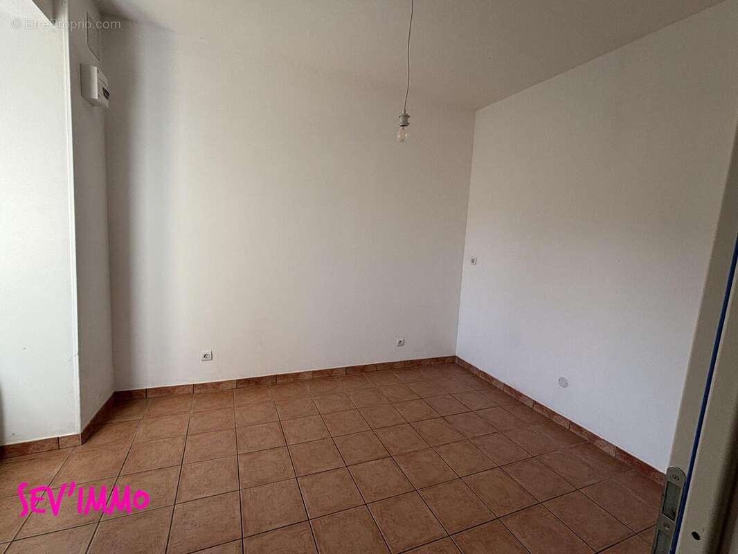 Maison à SAINT-GERMAIN-DES-FOSSES