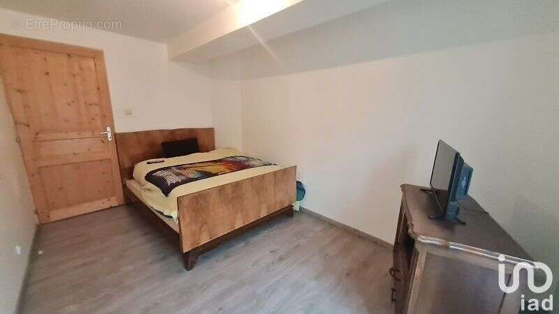 Photo 8 - Commerce à CONLIE