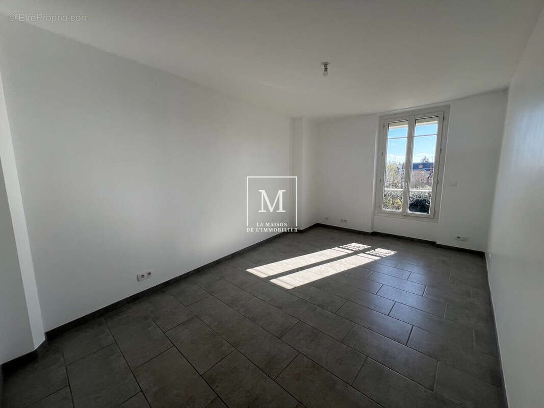 Appartement à MAISONS-LAFFITTE