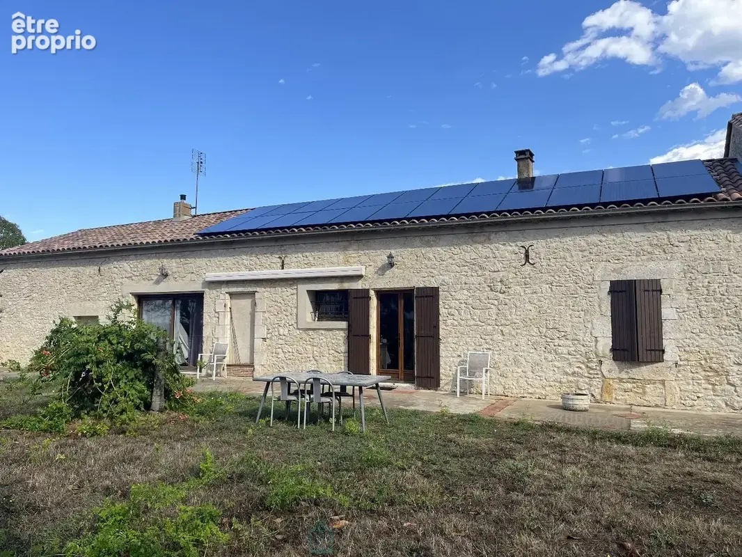 Monbazillac, longère 180 m² avec vue, 5 chambres, garage, séchoir, SPA, ancien chai, 2300 m² de terrain - photo 3