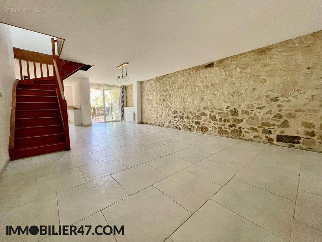 Maison à LUSIGNAN-PETIT