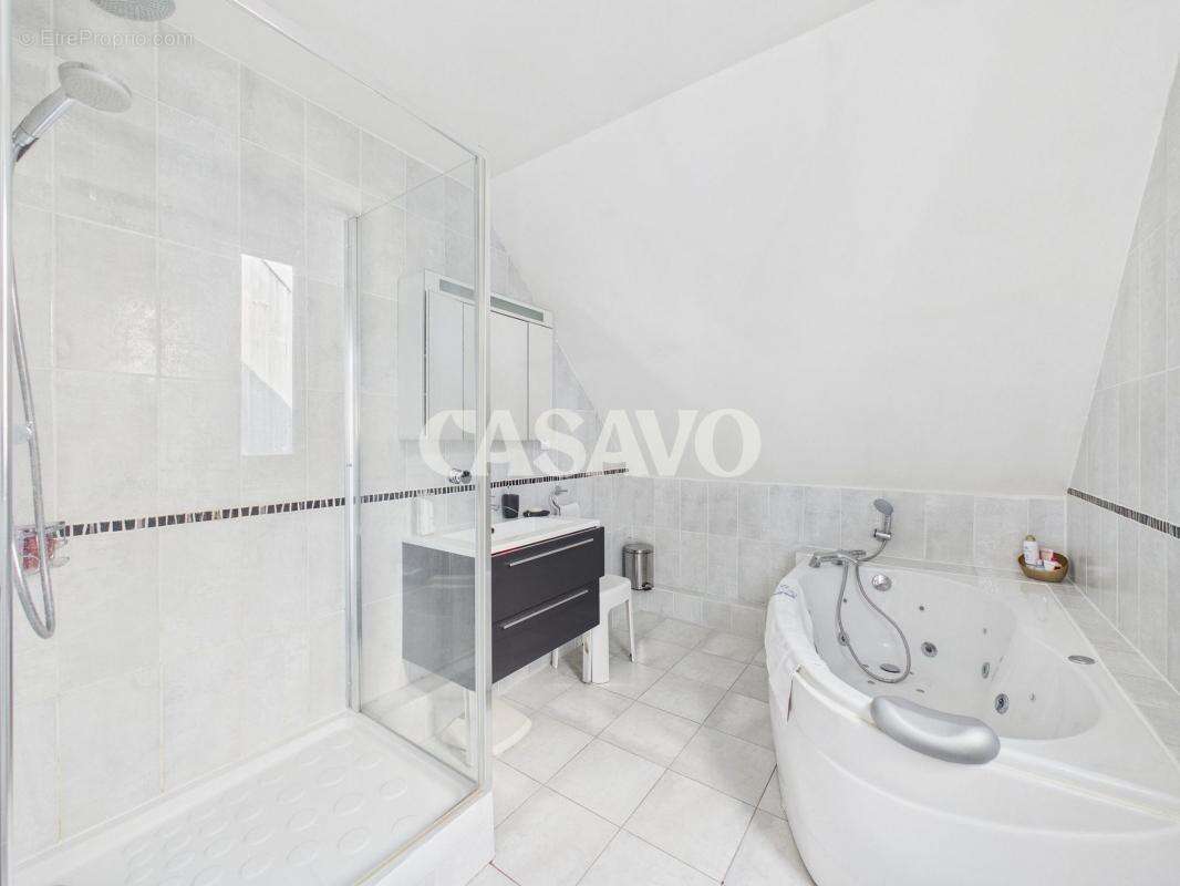 Maison à SAINT-PRIX