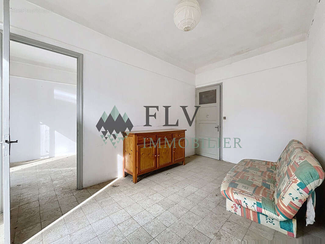 Commerce à SAINT-MARTIN-VESUBIE