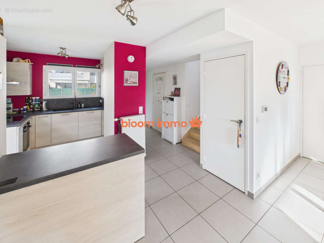 Maison 100 m² à Barberaz  - photo 5