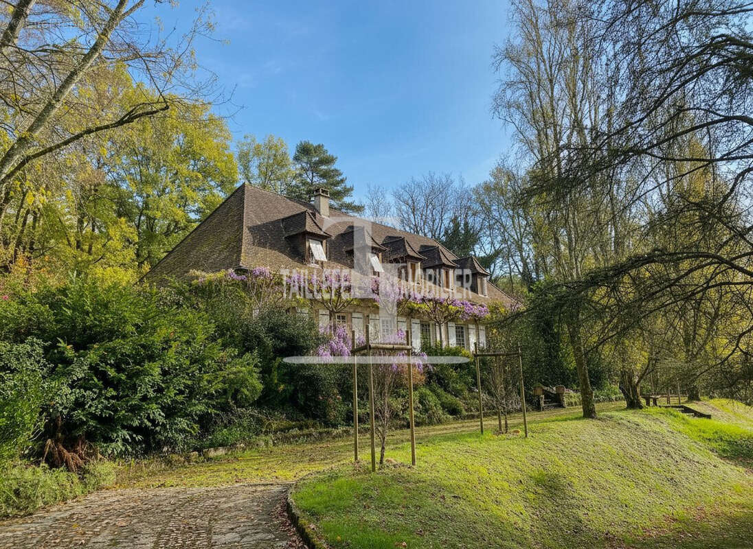 Maison à TRELISSAC
