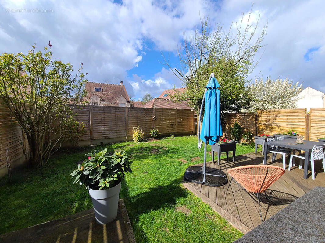 Maison à FONTENAY-LE-FLEURY