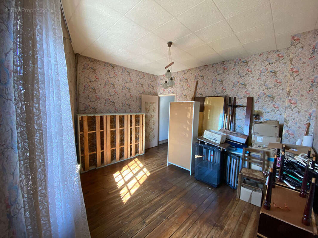 Maison à SAINT-QUENTIN