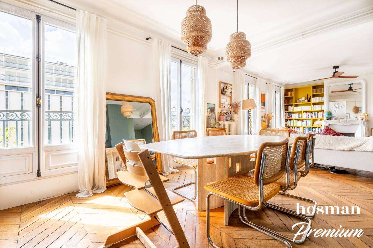 Appartement à PARIS-18E