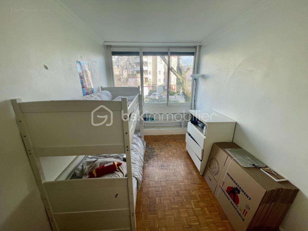 Appartement à FONTENAY-SOUS-BOIS