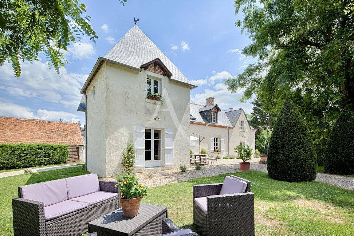 Maison à CHEVERNY