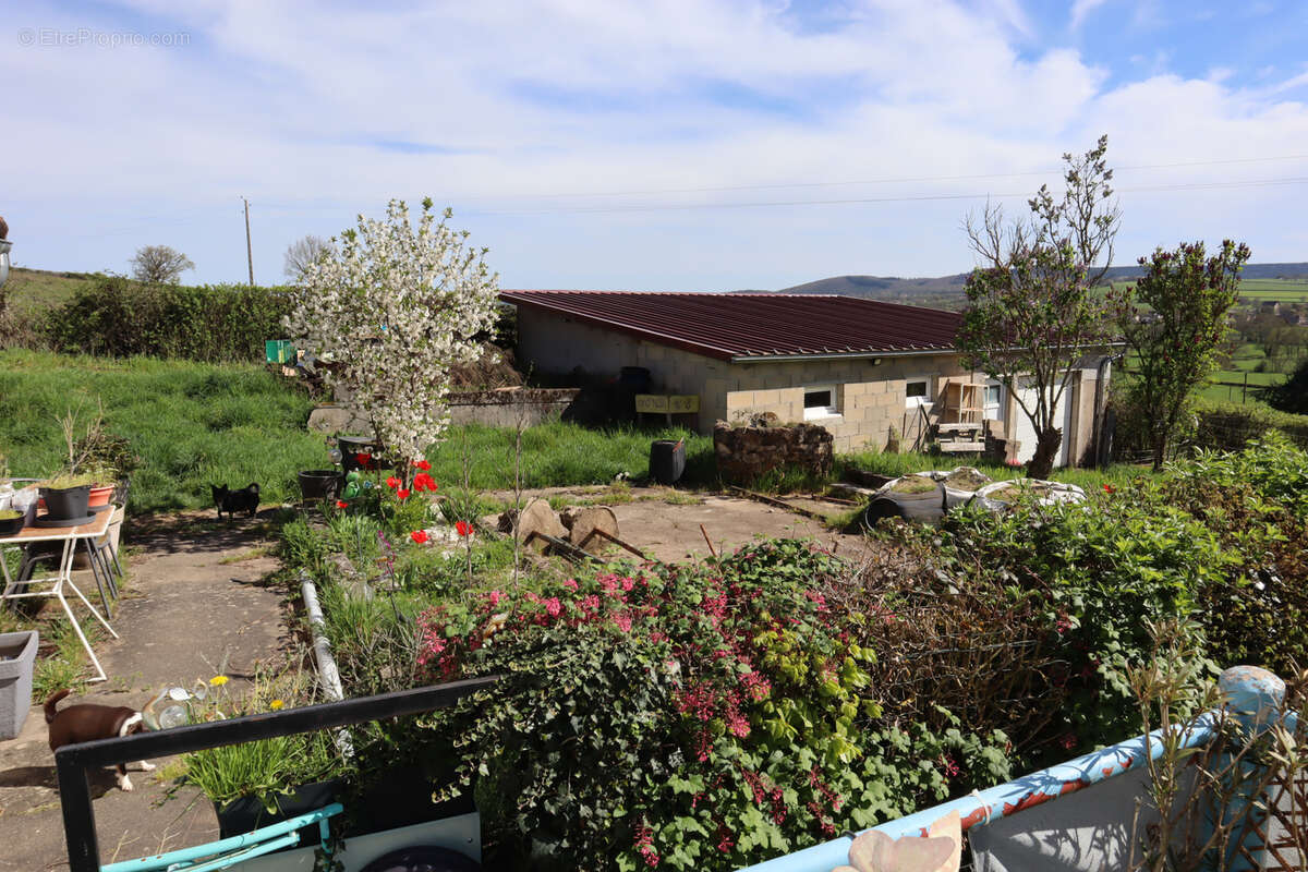 Maison à SAINT-LEGER-DU-BOIS