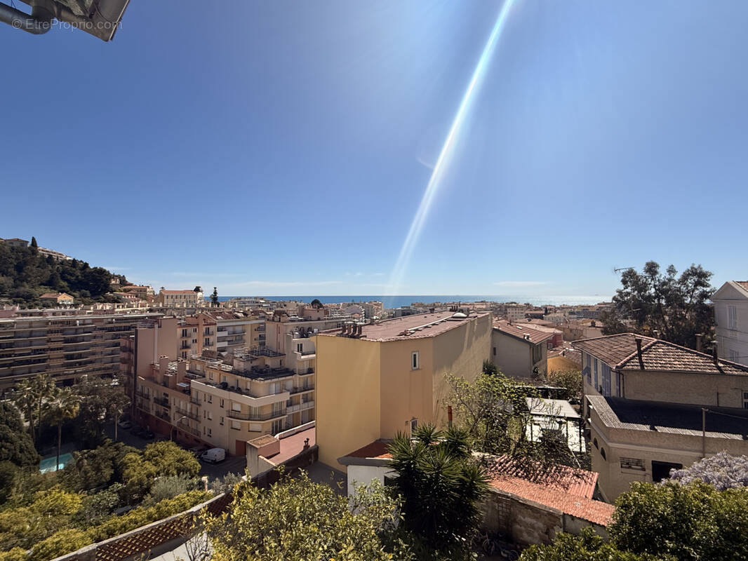Appartement à MENTON