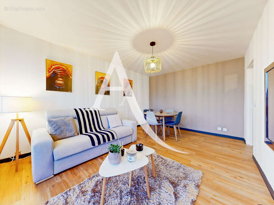 Appartement à MEYTHET