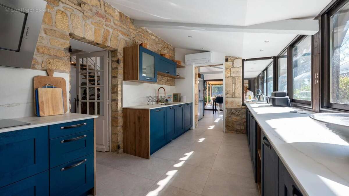 Maison à PUY-L'EVEQUE