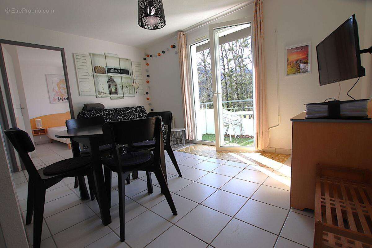 Appartement à SAINT-GENIEZ-D'OLT