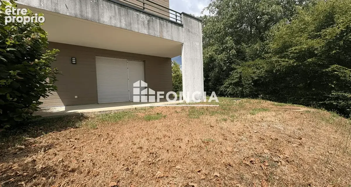 Tres bel appartement T3  de 65m2 rez de jardin secteur saint ferjeux - photo 4