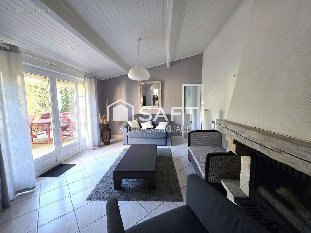 Photo 8 - Maison à FONTCOUVERTE