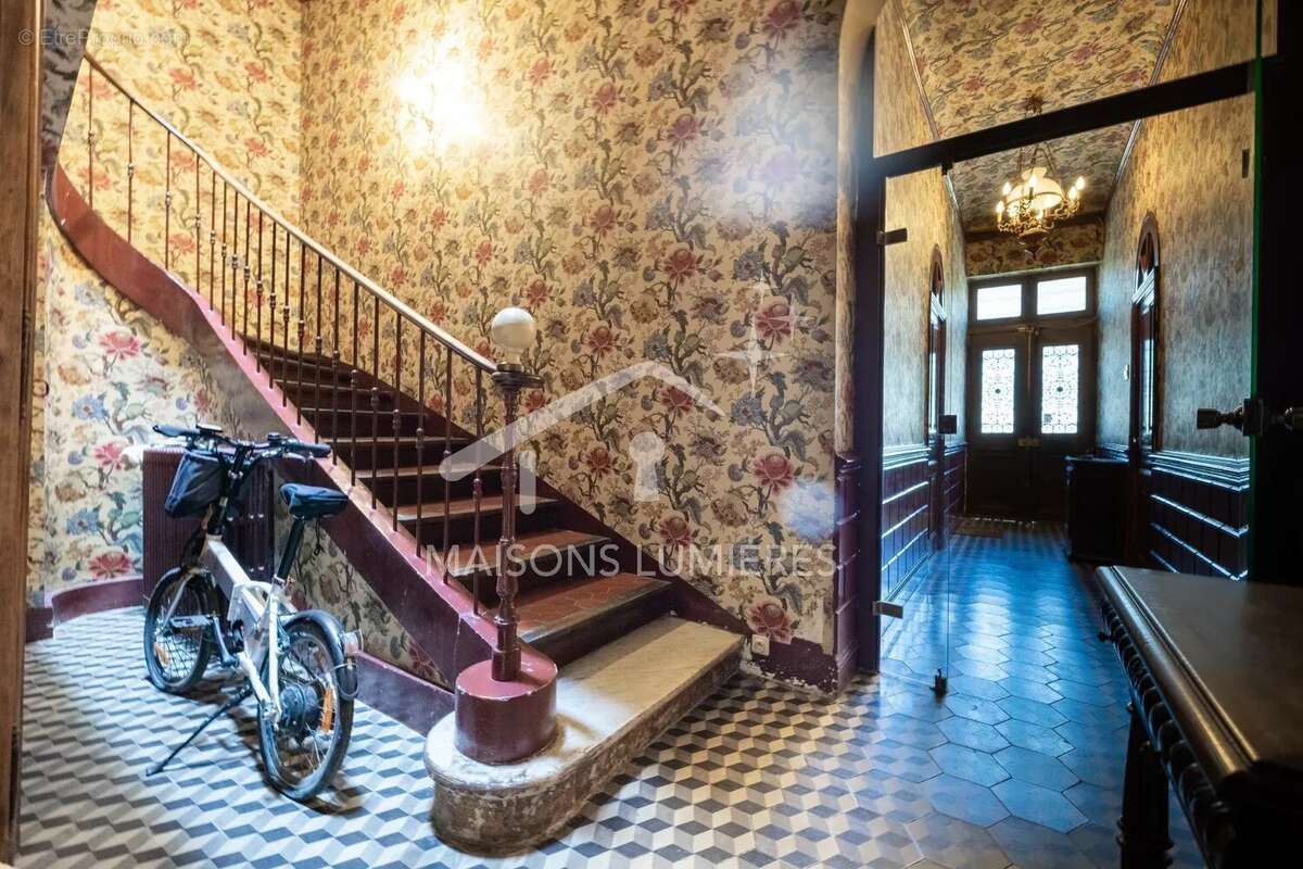 Demeure d'exception en centre-ville d'Apt - 11 pièces - 950 000€ - 370 m² habitables - photo 32