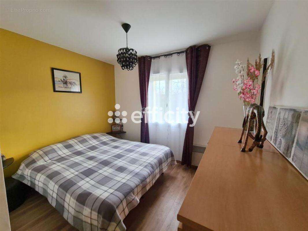 Maison 99 m² à Meulan  - photo 9