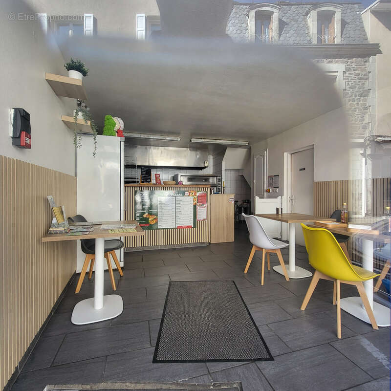 Appartement à RIOM-ES-MONTAGNES