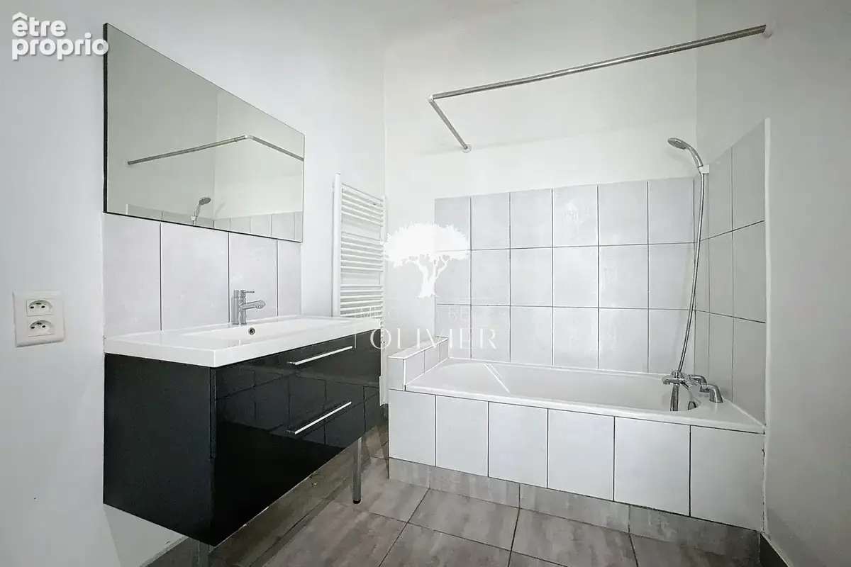 Maison 5 pièces 139 m² à vendre à Apt (84400) - photo 9