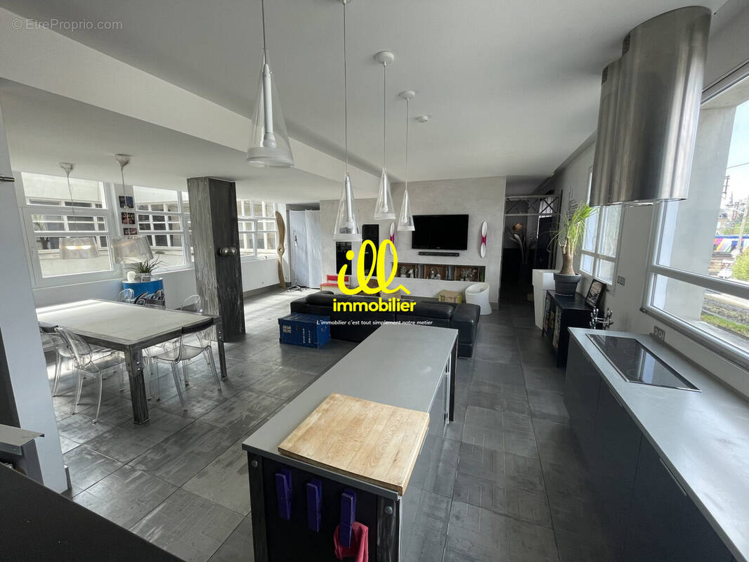 Appartement à CHARLEVILLE-MEZIERES