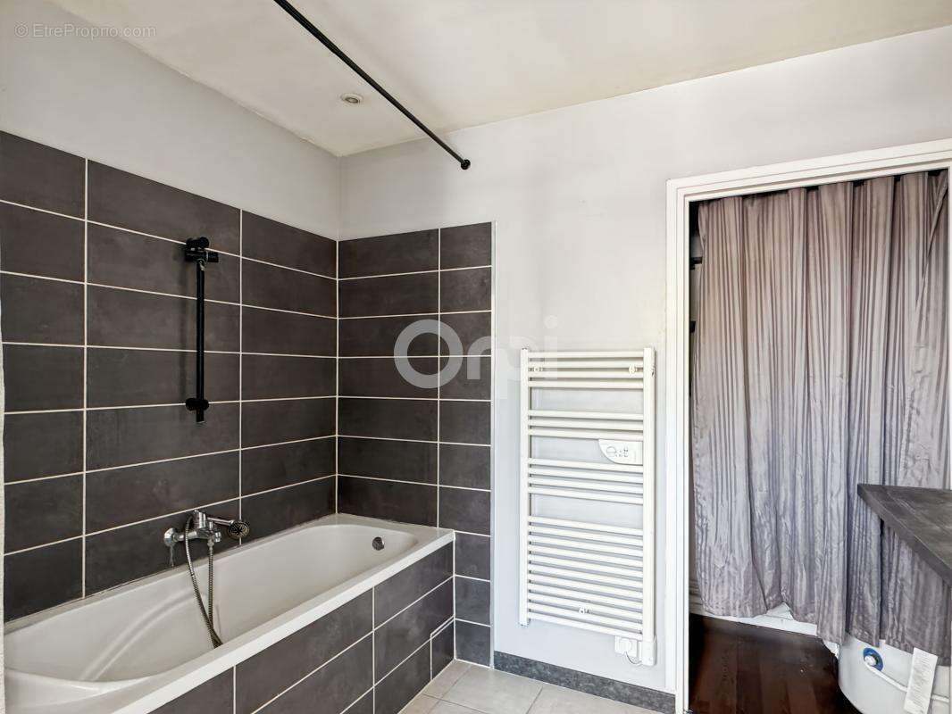 Appartement T3 de 67 m² - photo 6