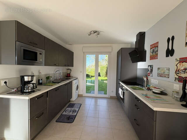 Maison à COLLEVILLE-SUR-MER