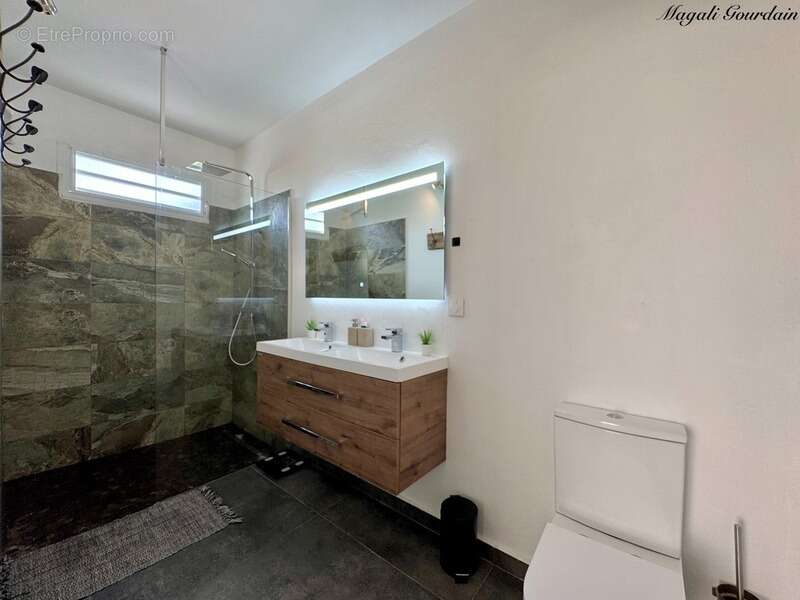 Maison à SAINT-FRANCOIS