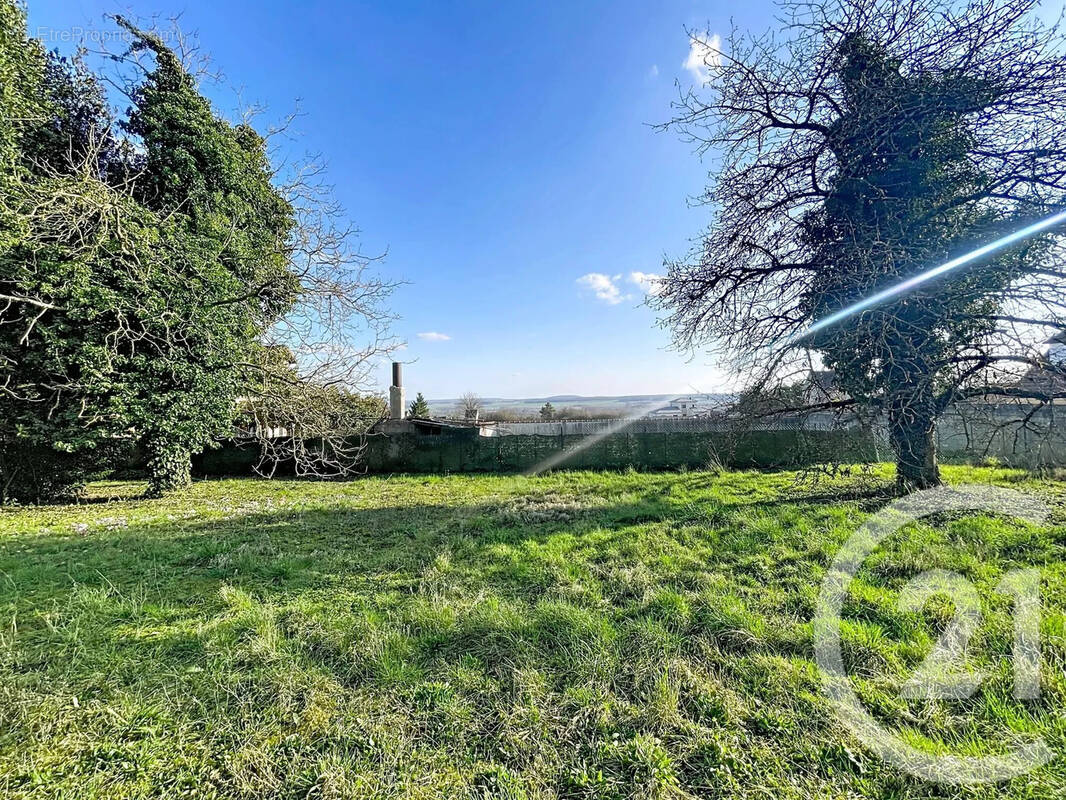 Terrain à LA GRANDE-PAROISSE