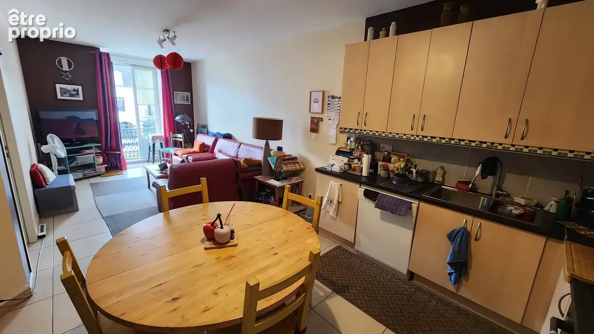 Exclusivite, nay centre a vendre appartement t3, 81 m² avec balcon - photo 2