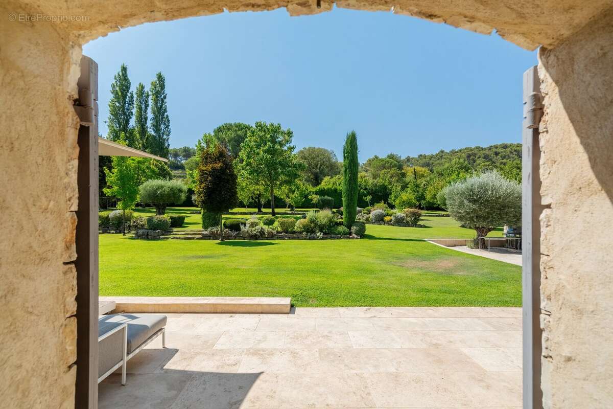 Sublime Propriété provençale en pierre a 5 minutes d'Aix-en-Provence - photo 16