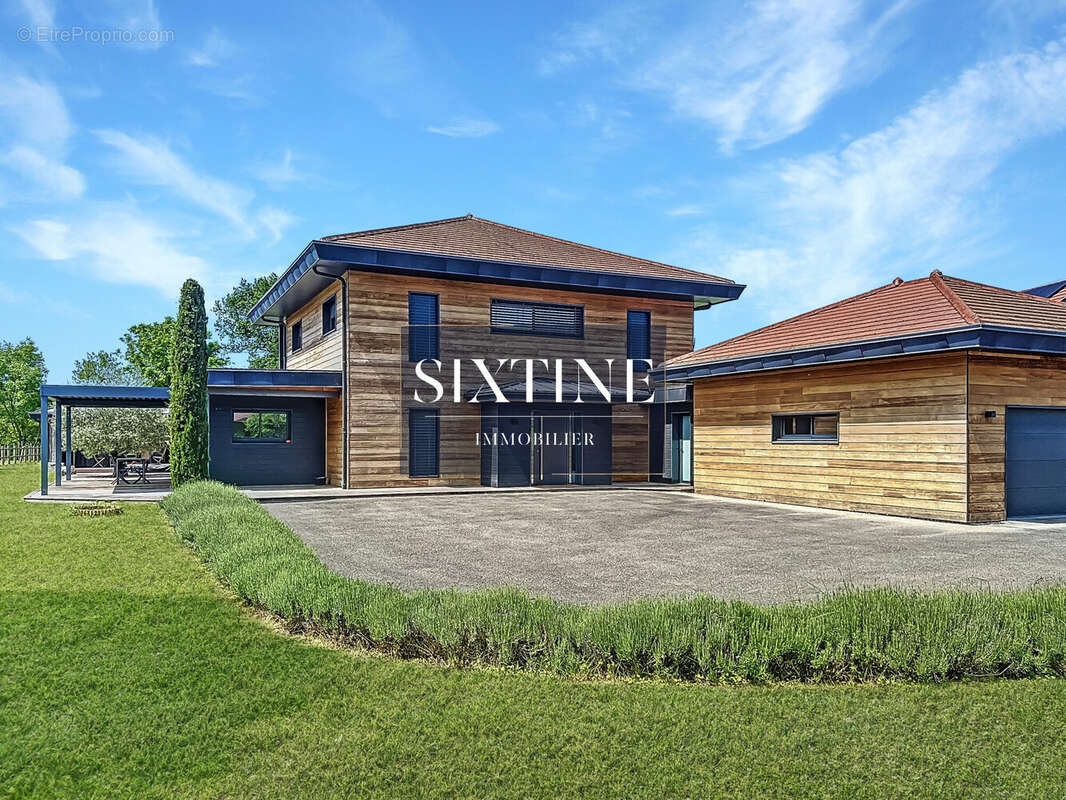 Maison à BOURGOIN-JALLIEU