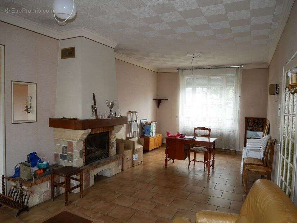 Maison à CHALETTE-SUR-LOING