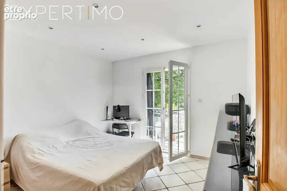 Fuveau villa contemporaine type  un havre de paix au cœur de la nature - photo 11