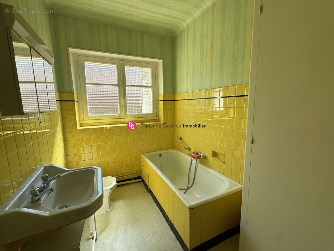 Maison 140 m² à Decazeville  - photo 5