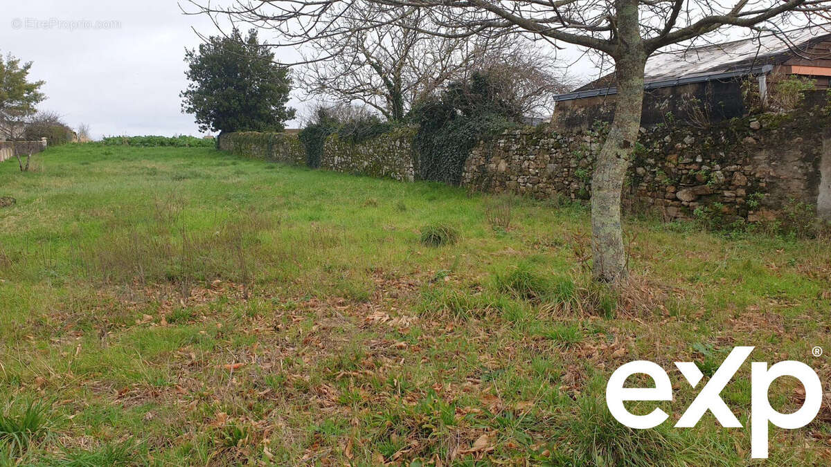 Maison à SAINT-MALO-DE-GUERSAC