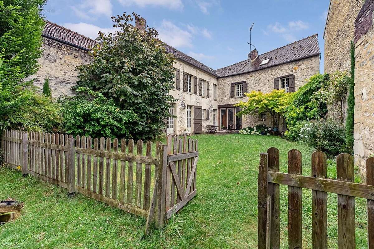 Maison à SENLIS