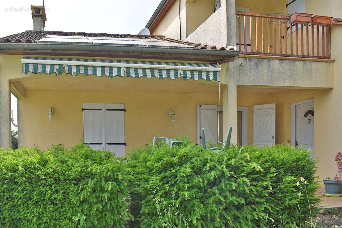 Maison à SAINT-GENIES