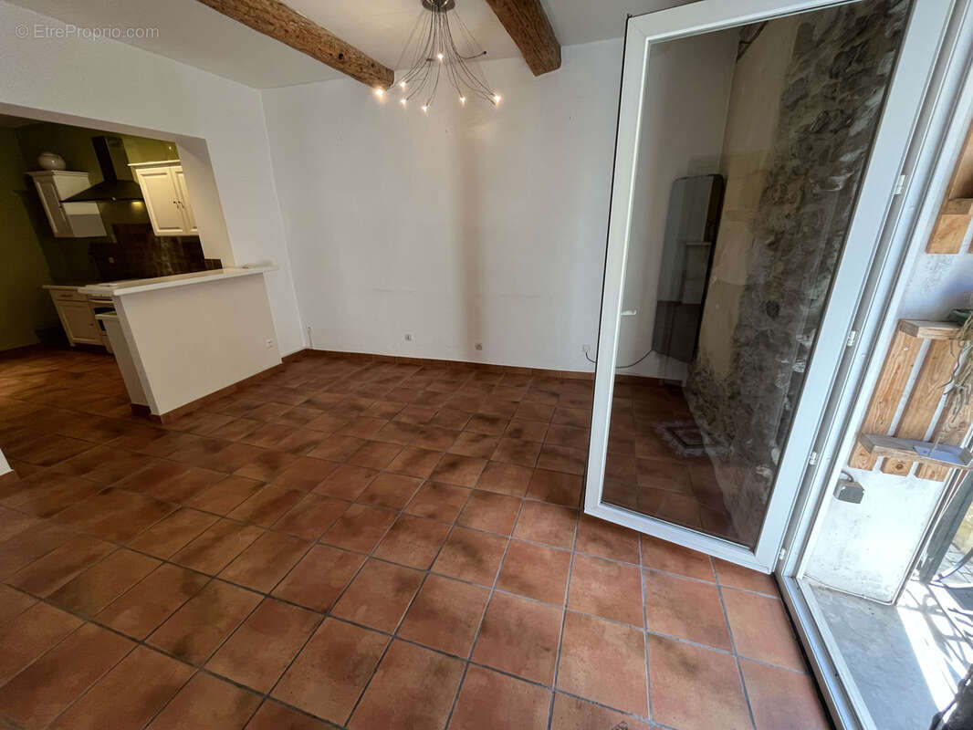 Maison à EYGUIERES