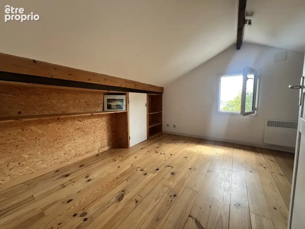 Maison 6 pièces de 165 m2 au sol avec terrain de 168 m2 - photo 5