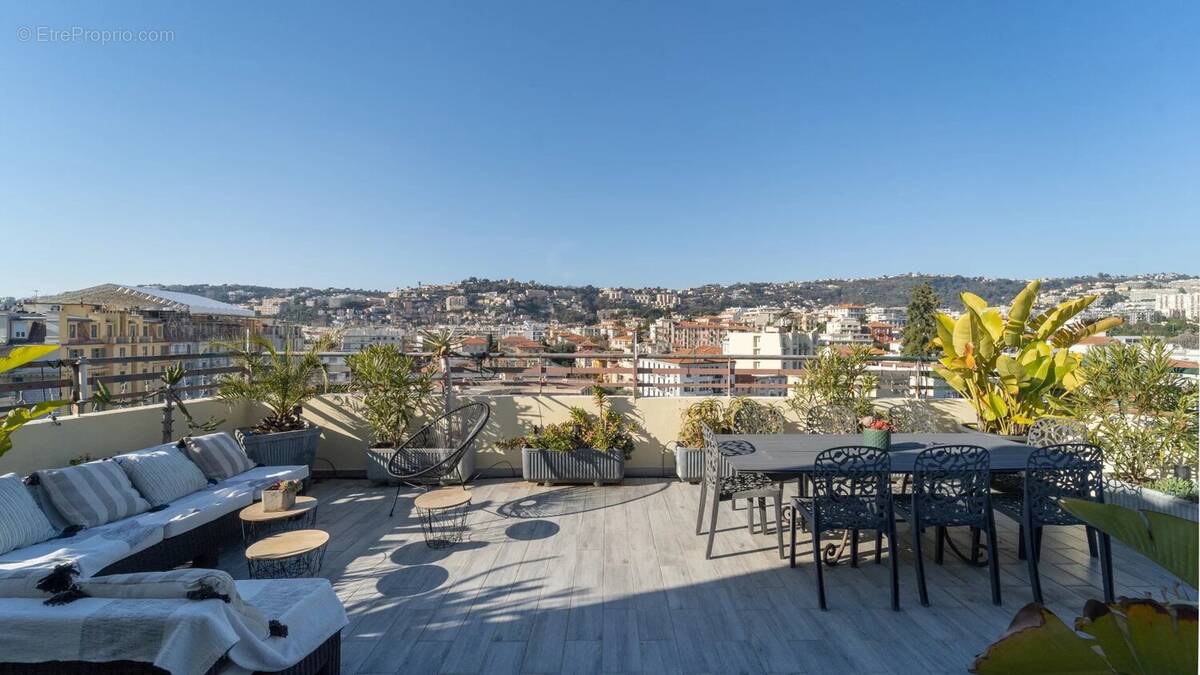 Appartement à NICE
